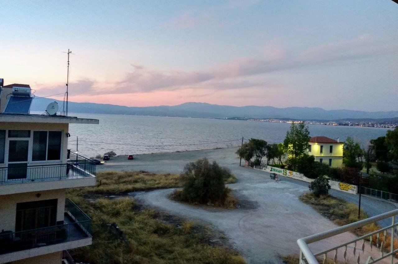 Sea View Apartment Chalkís Kültér fotó